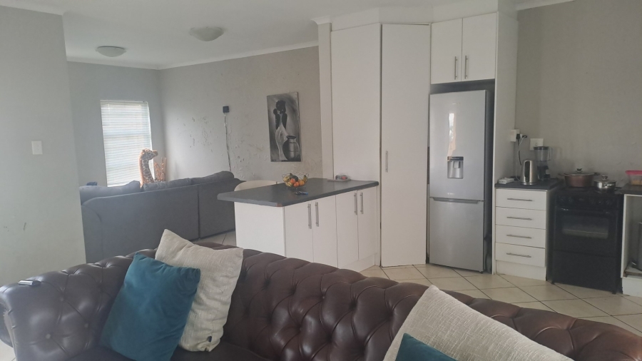 2 Bedroom Property for Sale in Beacon Bay Eastern Cape